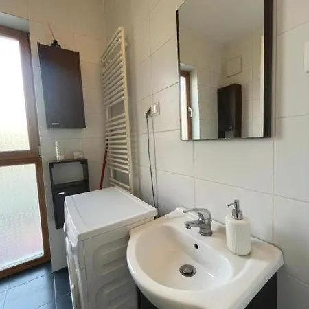 Airport Apartment Cybernetyki 3C Warsaw Exterior photo